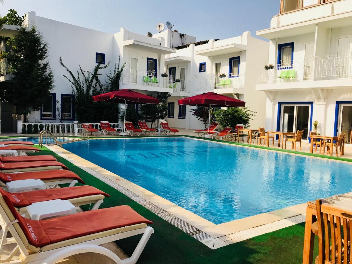 Tuemay Hotel Битез Екстериор снимка