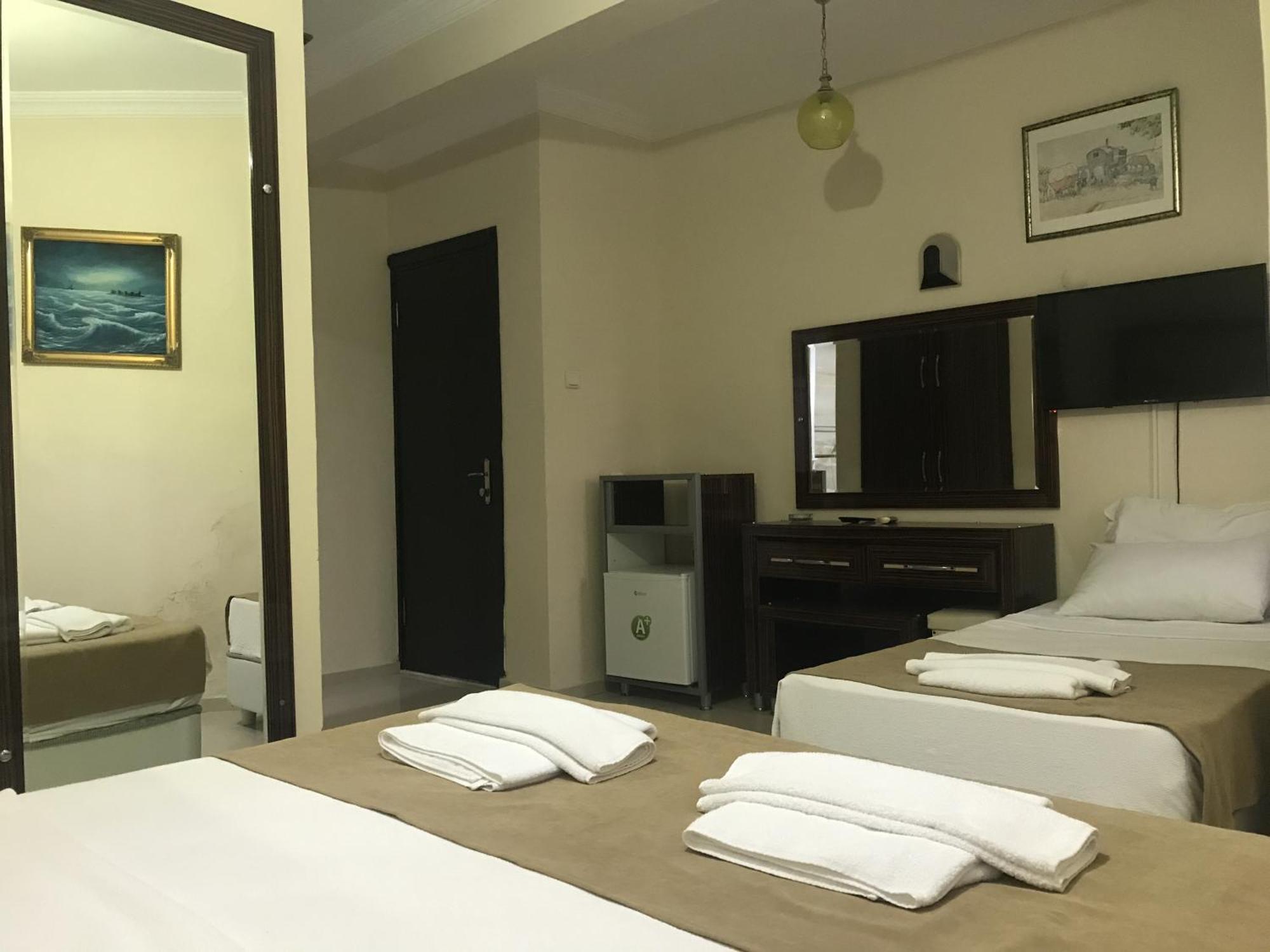 Tuemay Hotel Битез Стая снимка