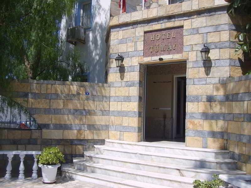 Tuemay Hotel Битез Екстериор снимка